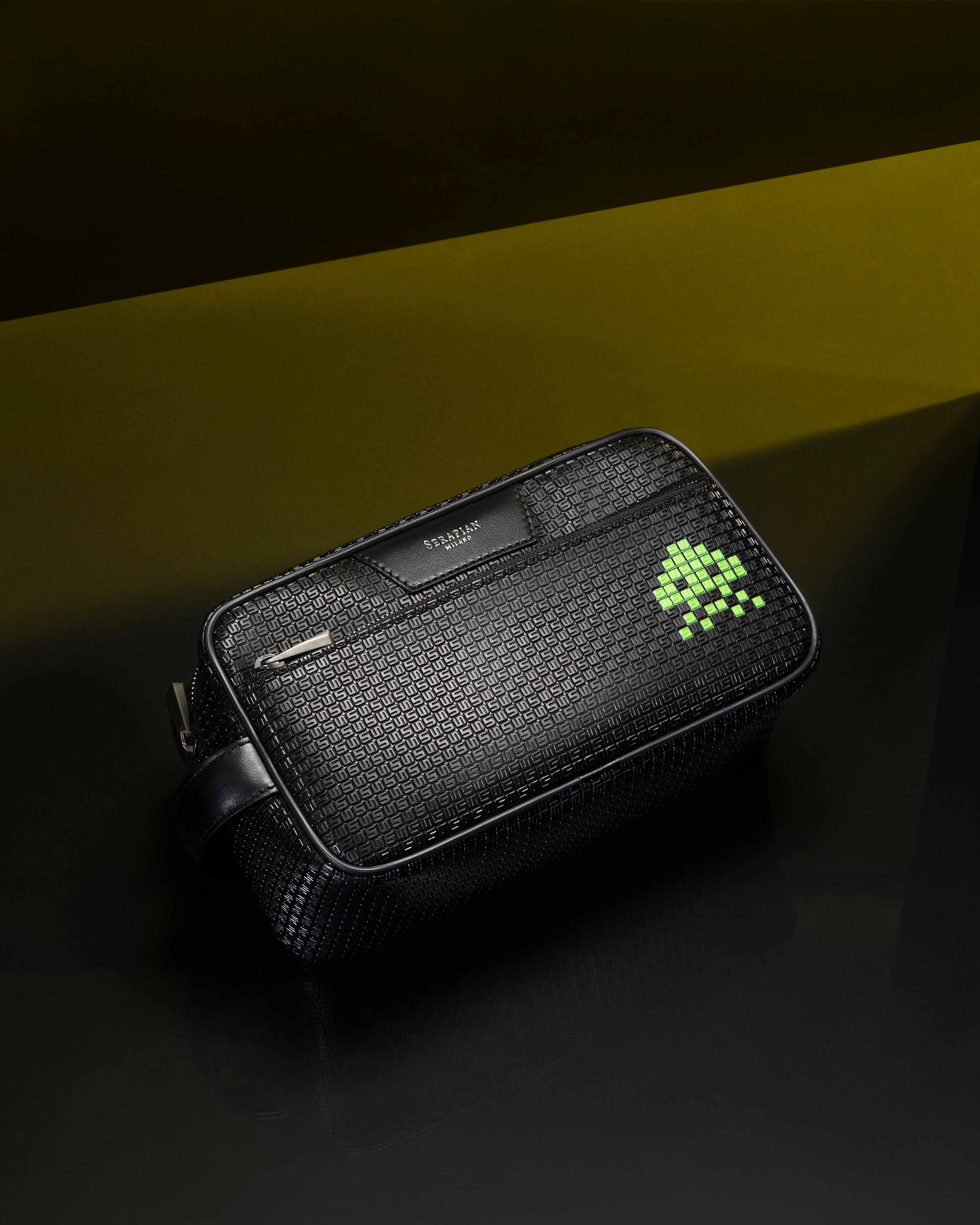 Washbag in Stepan - Serapian X Space Invaders Collection