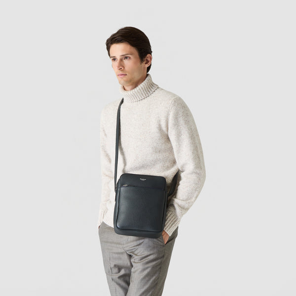 North south crossbody bag in cachemire leather - navy blue