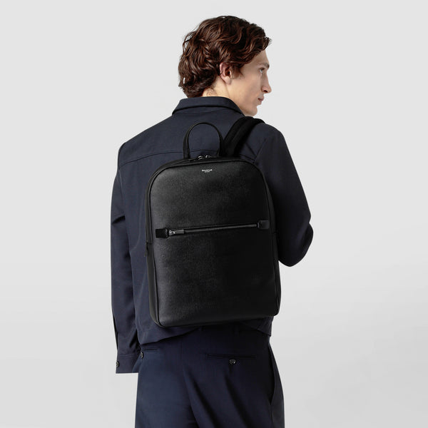 Backpack in evoluzione leather - eclipse black