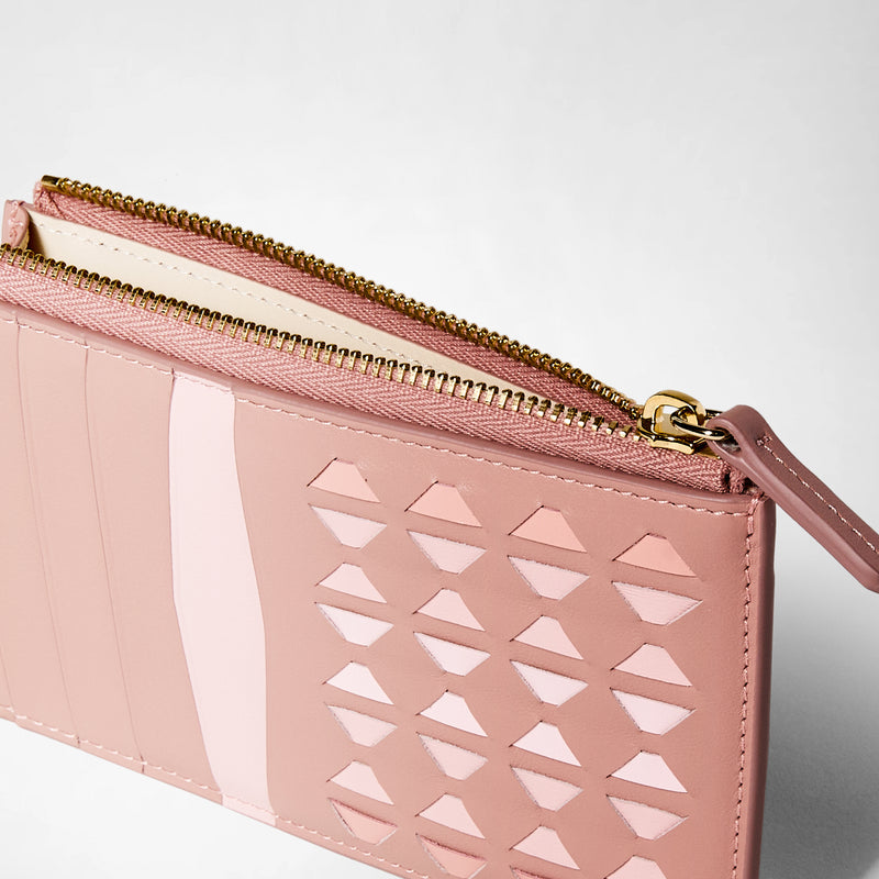 Detail view: ZIP CARD CASE IN MOSAICO features a blush pink leather card case with intricate woven geometric patterns, visible zippered compartment, multiple card slots, and gold-tone zipper.