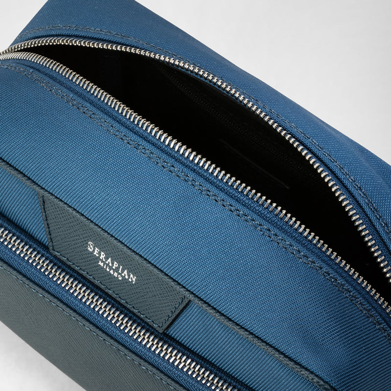 Trousse de toilette en cuir evoluzione - denim blue