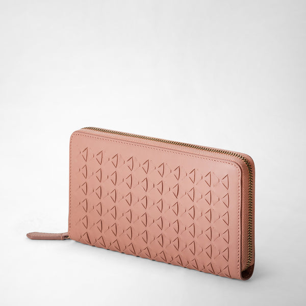 Side view of the ZIP-AROUND WALLET IN MOSAICO crafted from blush nappa leather with signature Mosaico pattern and zip-around closure.